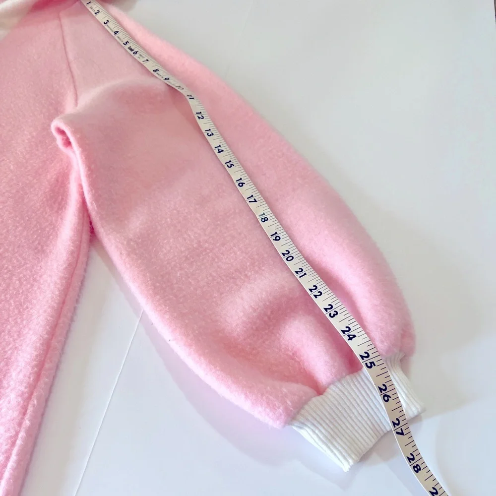 Vintage Cozy Fluffy Pink and White Hooded Bathrobe with Side Pocket. Size=Medium